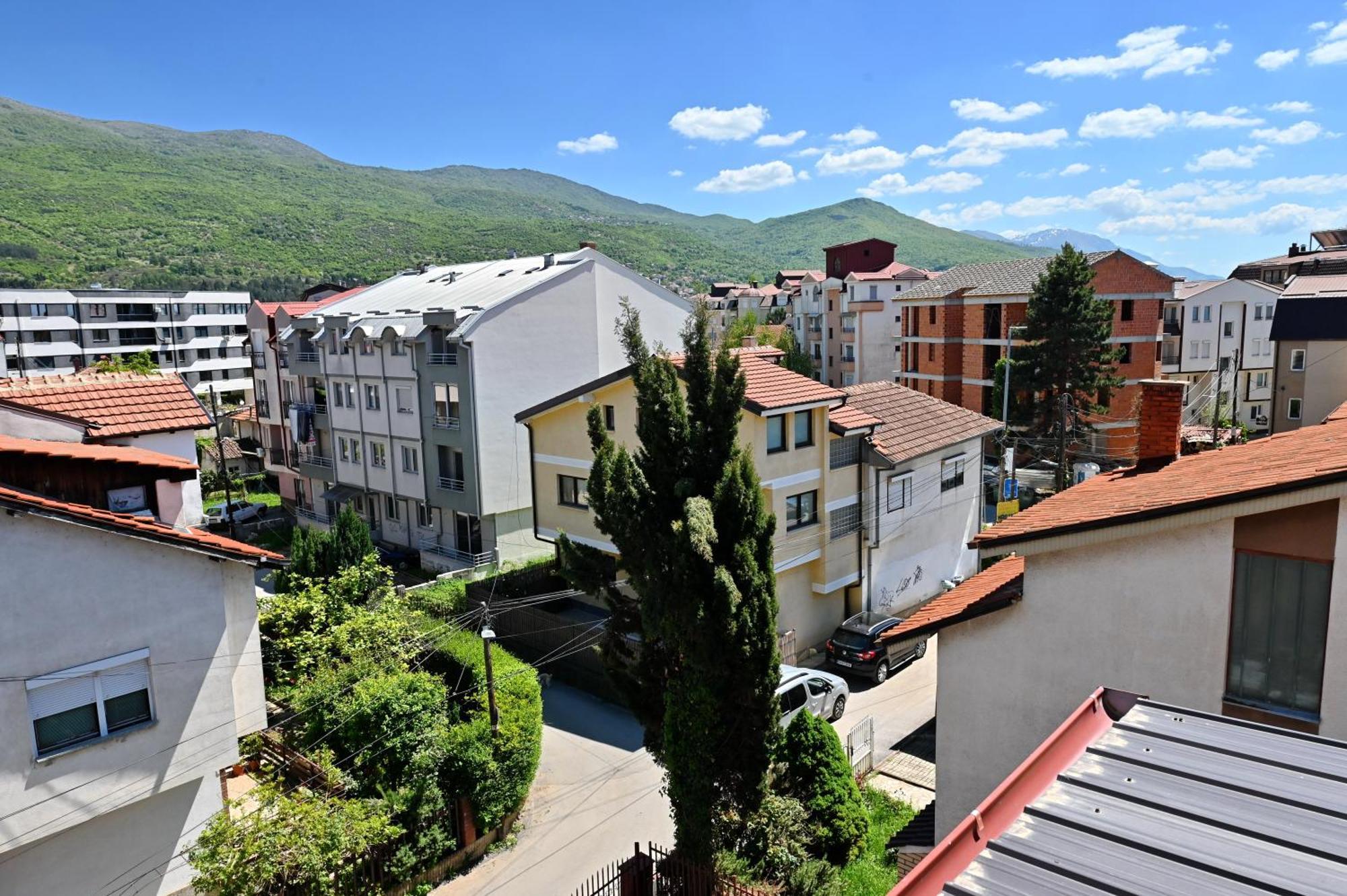 Blue Lake Hostel Ohrid Exteriör bild